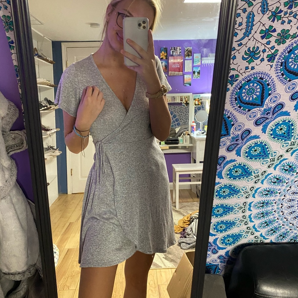 Grey dress
